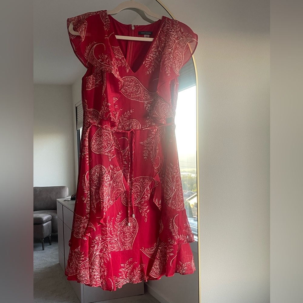 Tommy Hilfiger Dress - Size 8p - Picture 2 of 2
